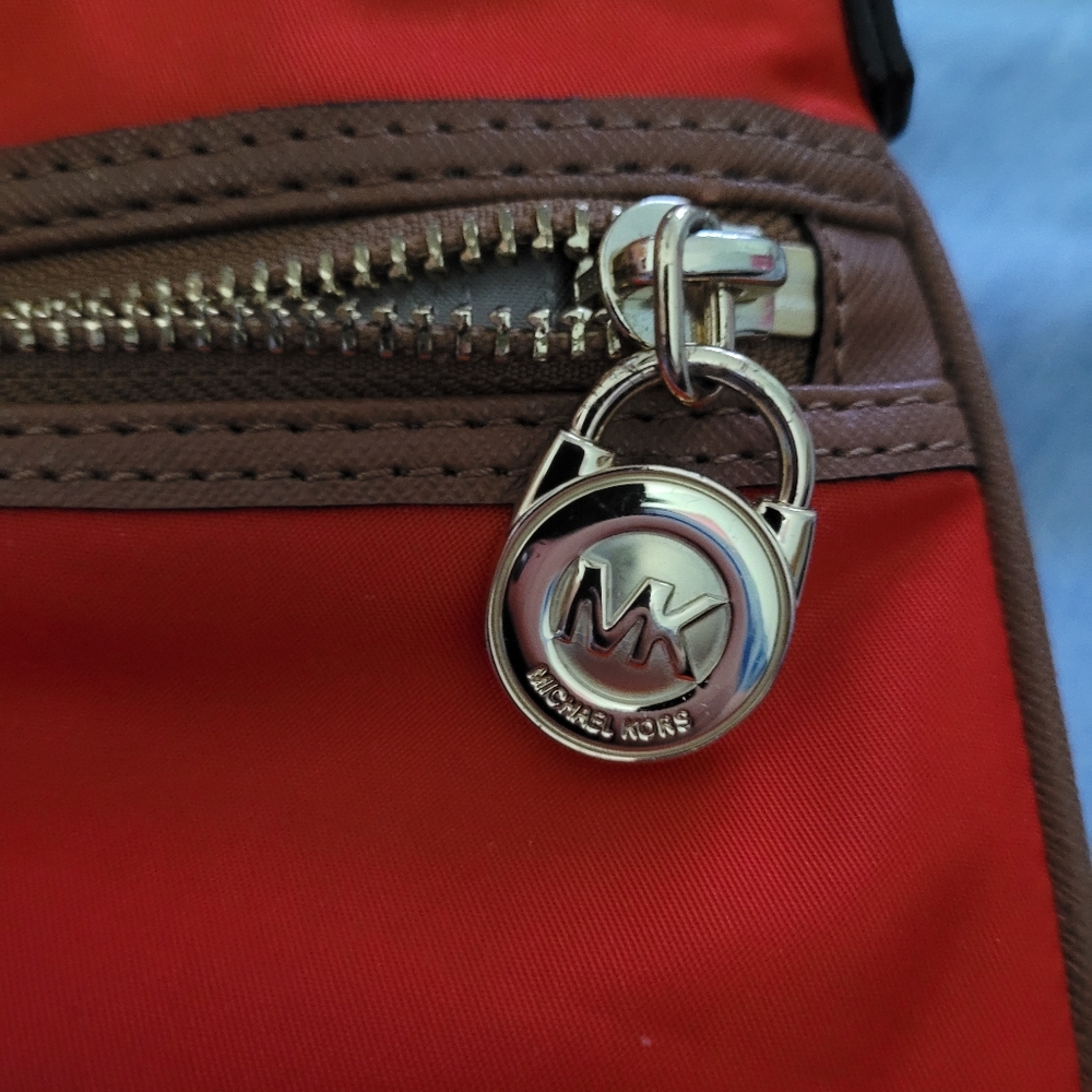 Micheal Kors Kempton Orange - Leather trim Wrist bag